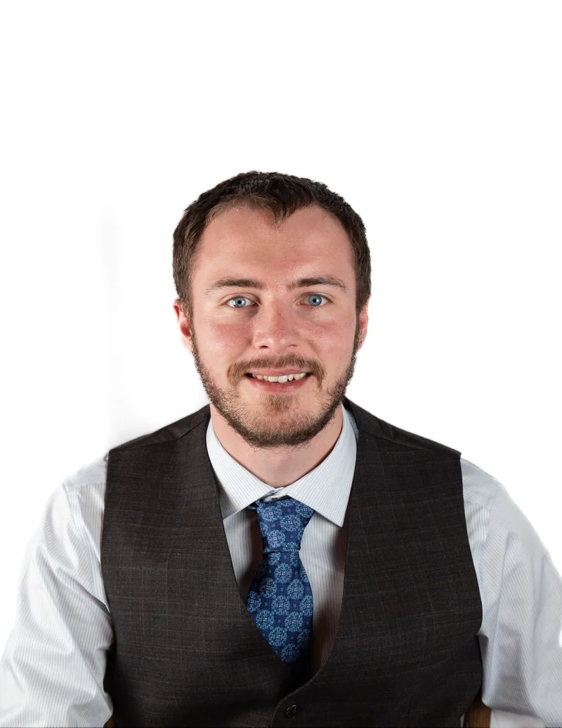 Brett Dexter, Farmers Insurance agent in Loveland, Colorado